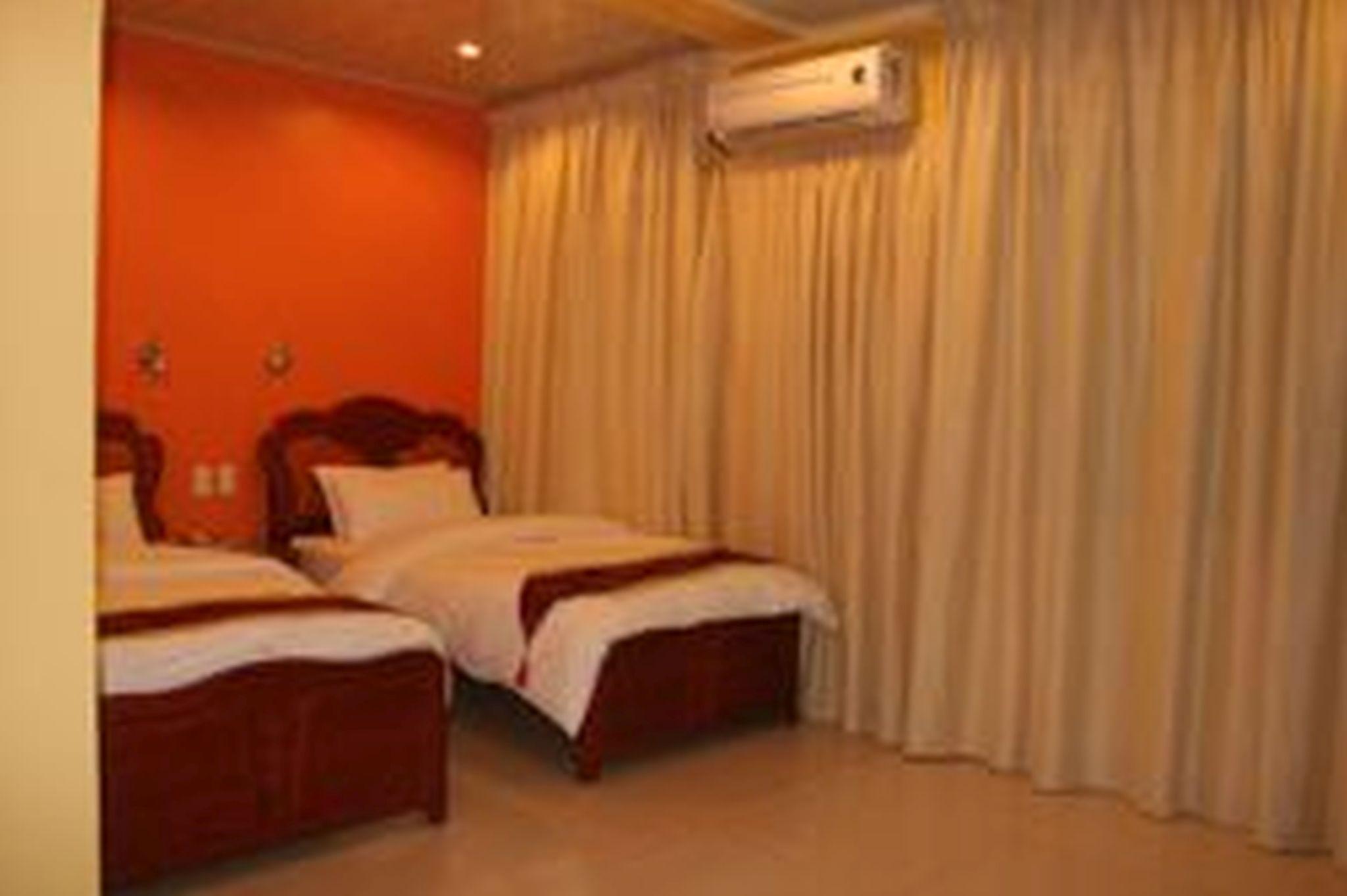 A&A Plaza Hotel Puerto Princesa Dış mekan fotoğraf